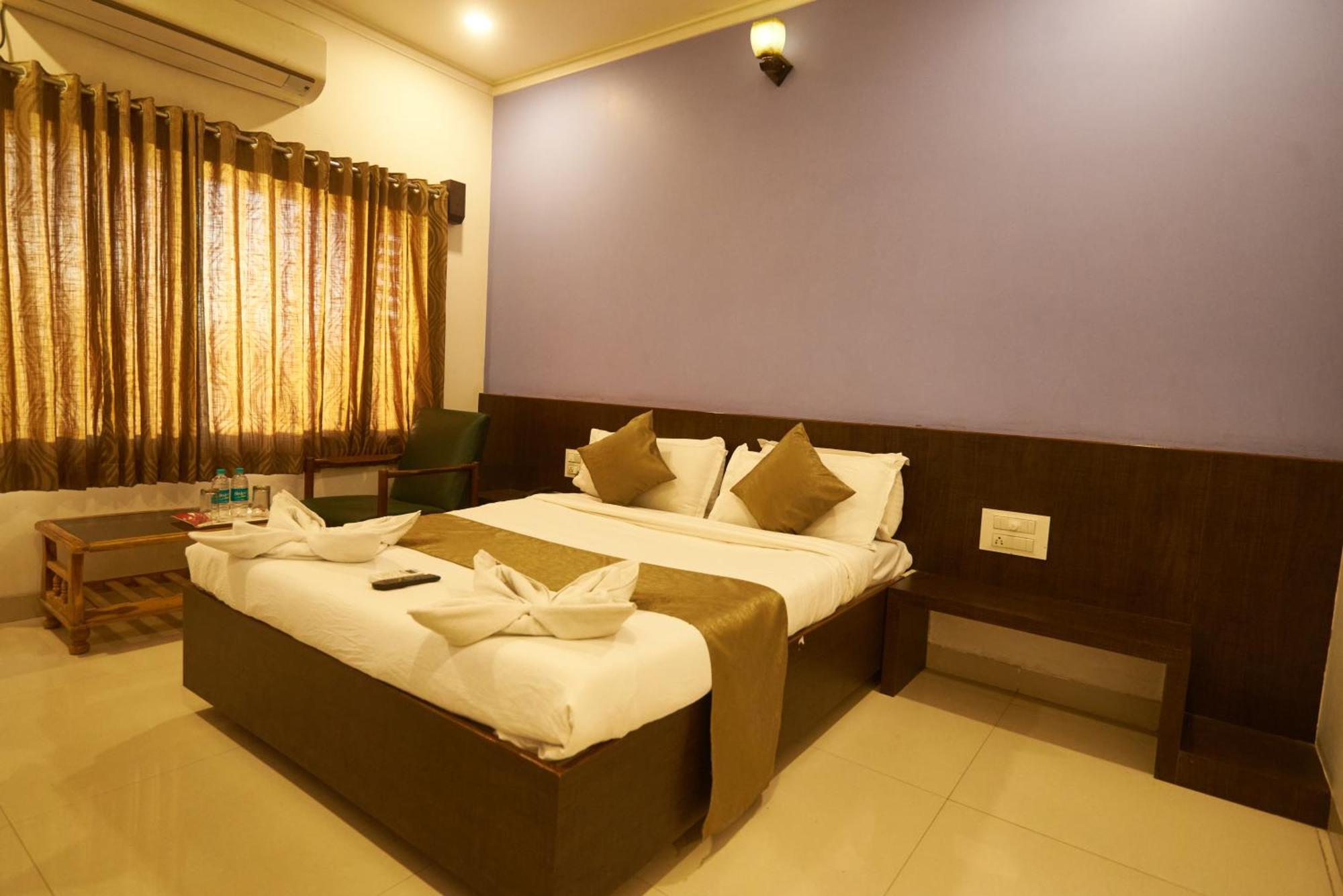 Hotel Pride Inn Shirdi Exterior foto