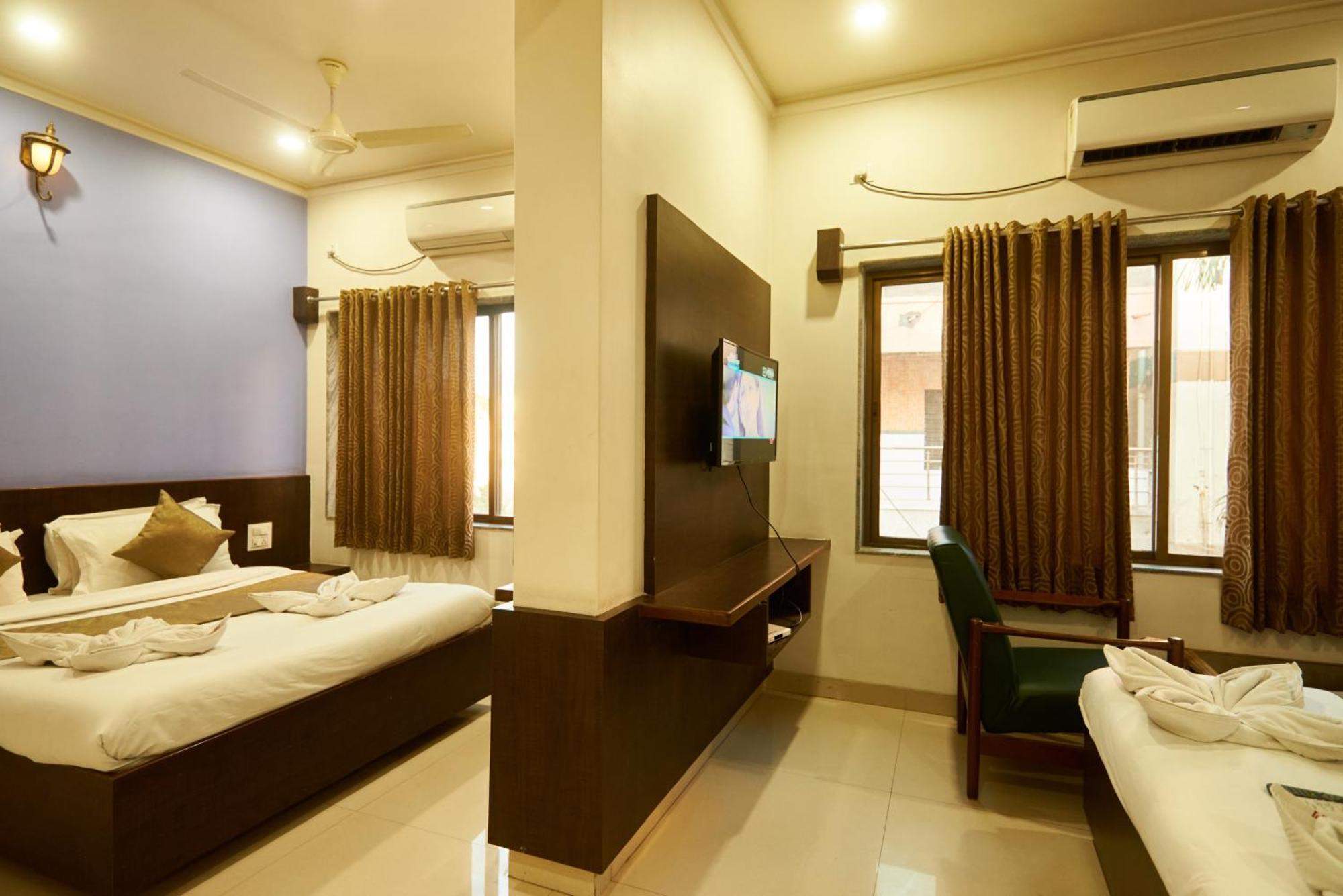 Hotel Pride Inn Shirdi Exterior foto